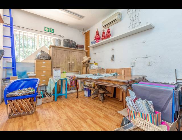 230M² OFFICE TO LET IN DUNKELD